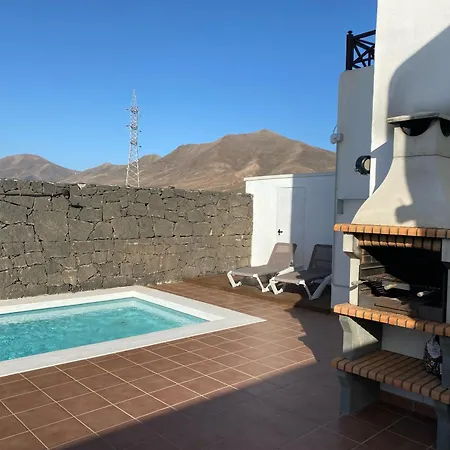 Casa Amarillo Del Sol * Πλάγια Μπλάνκα
