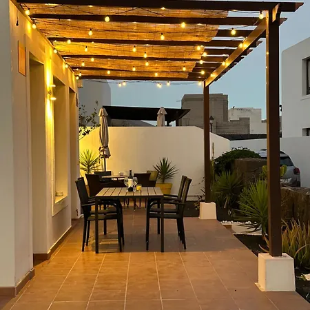 Casa Amarillo Del Sol Villa